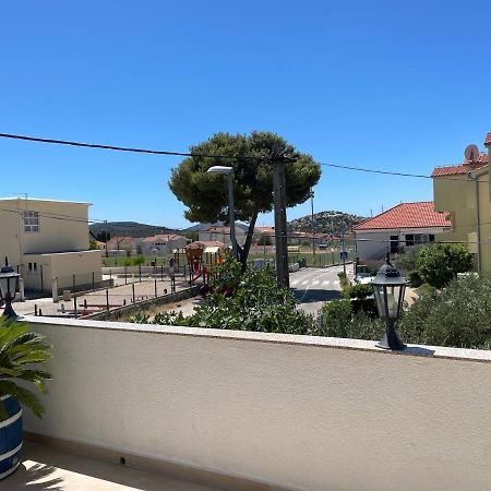 Mare I Kate Apartmani Tribalj Zewnętrze zdjęcie