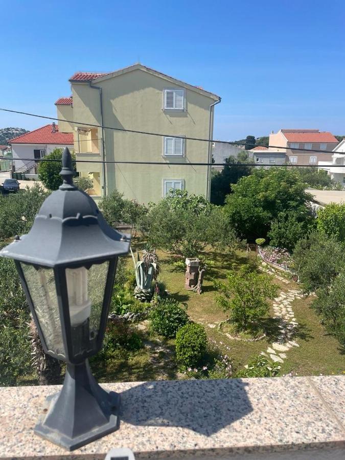 Mare I Kate Apartmani Tribalj Zewnętrze zdjęcie